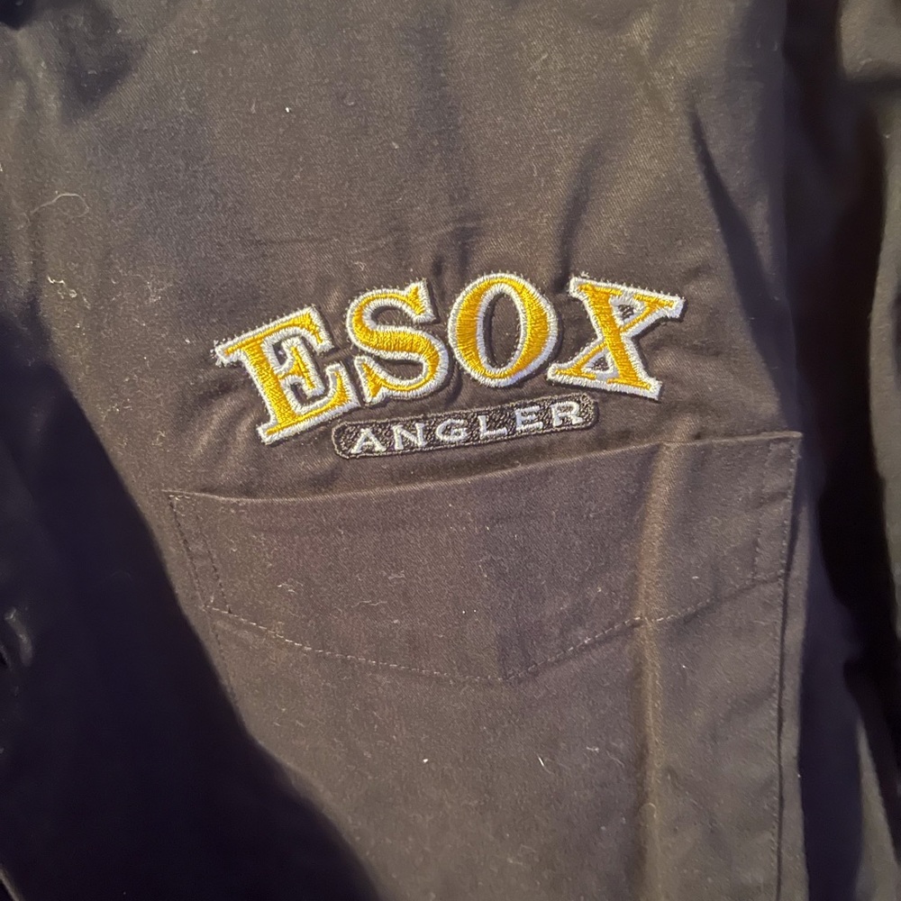 Button down - Picture 2 of 3